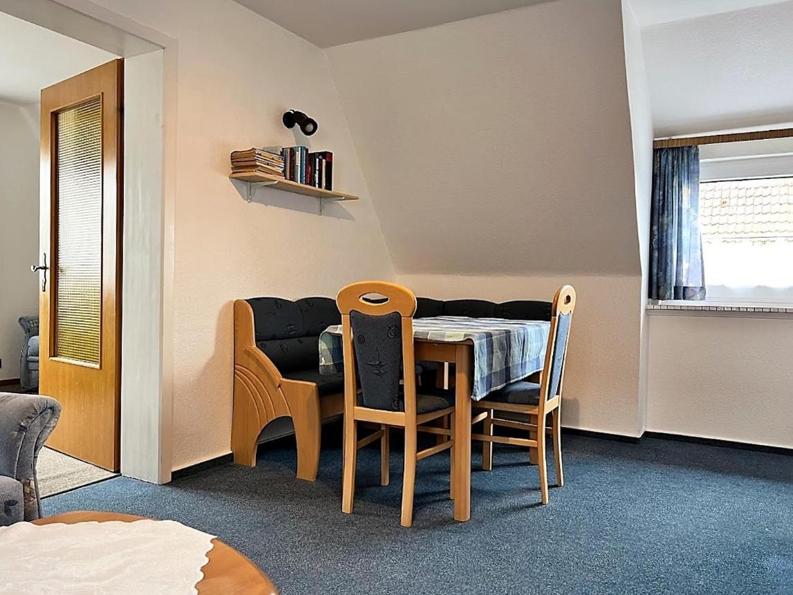 Haus Waldluft Whg. Eiche Apartment Cuxhaven Exterior foto