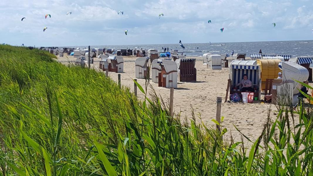 Haus Waldluft Whg. Eiche Apartment Cuxhaven Exterior foto